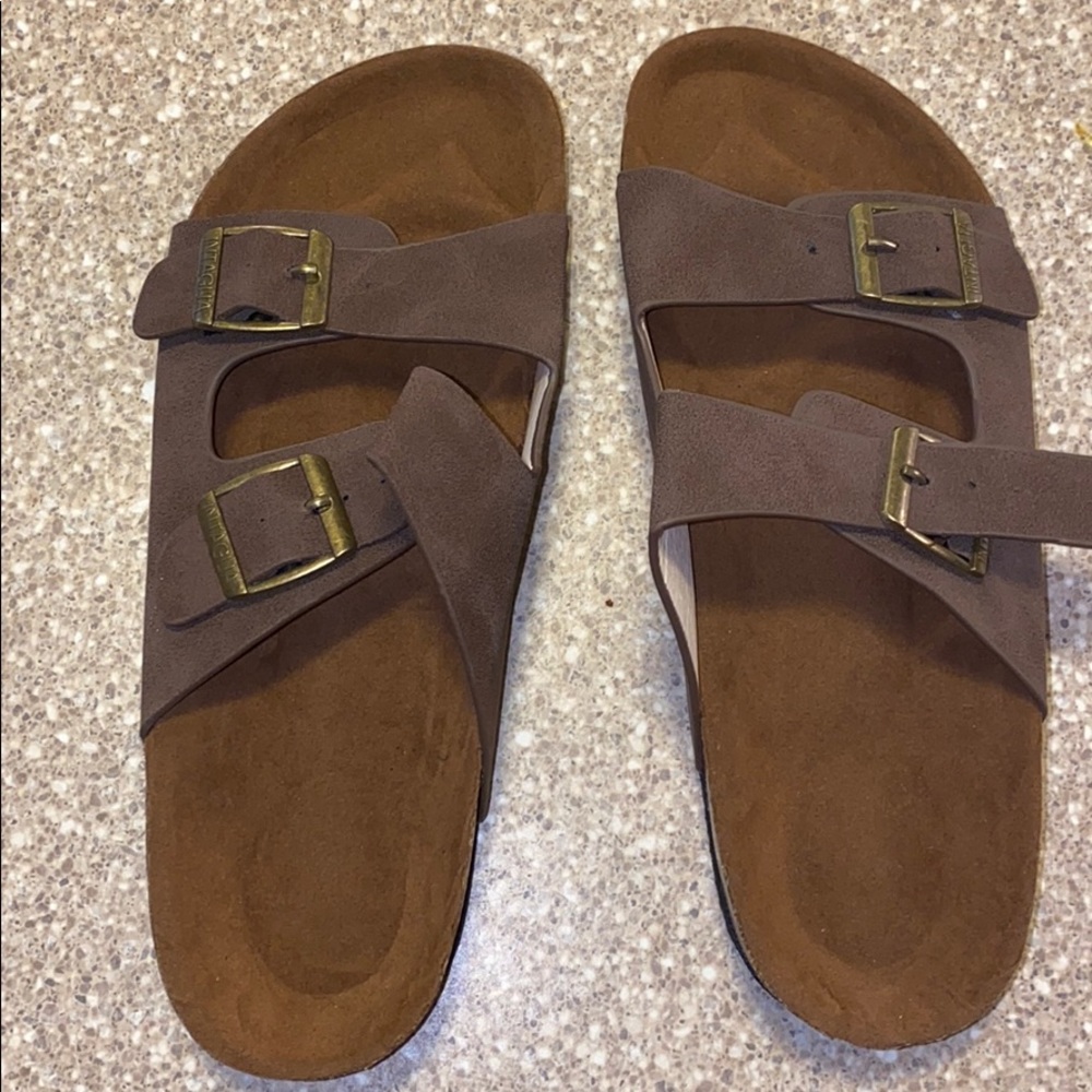 Birkenstock type style